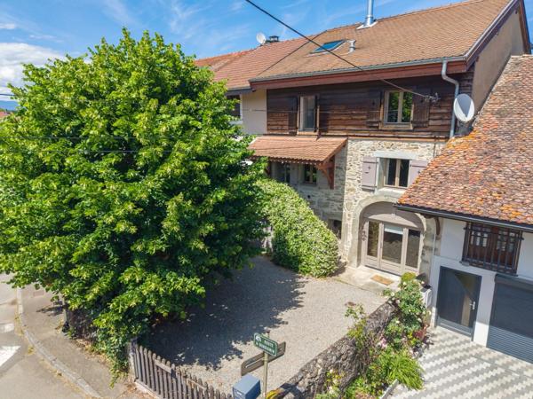 Vente Maison de luxe Sciez 7 Pièces 243 m²