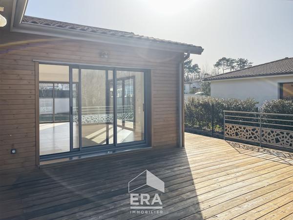 Maison Le Pian Medoc 4 pièce(s) 99 m2