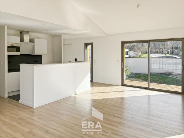 Maison Le Pian Medoc 4 pièce(s) 99 m2