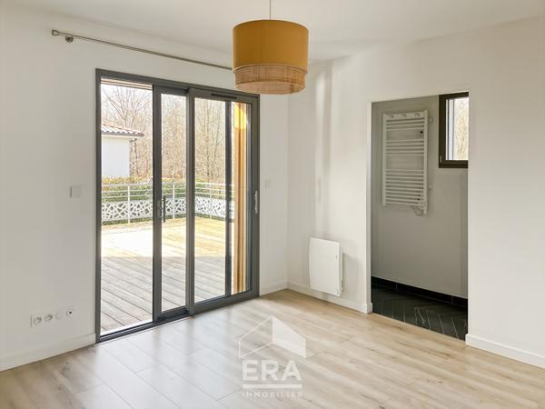 Maison Le Pian Medoc 4 pièce(s) 99 m2