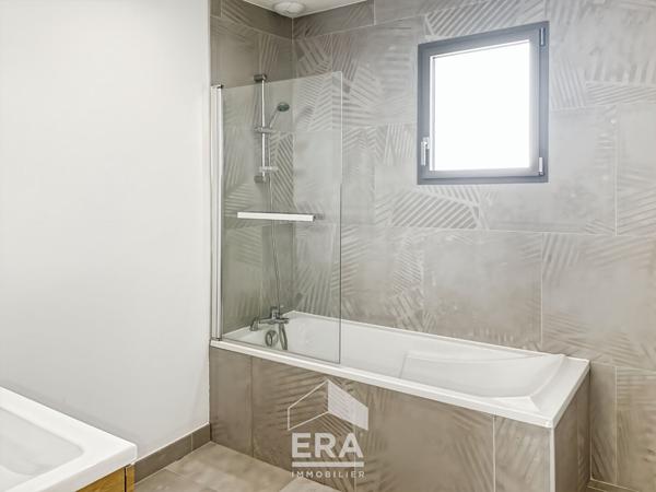 Maison Le Pian Medoc 4 pièce(s) 99 m2