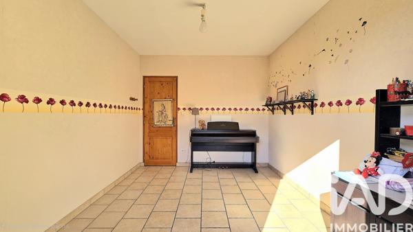 Maison à vendre 6 pièces 121 m² Mennecy