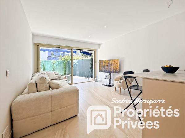 LE GRAND LARGE 2P traversant rez-de-jardin  2 terrasses