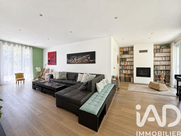 Maison à vendre 7 pièces 180,42 m² Santeny