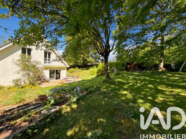 Maison à vendre 7 pièces 180,42 m² Santeny