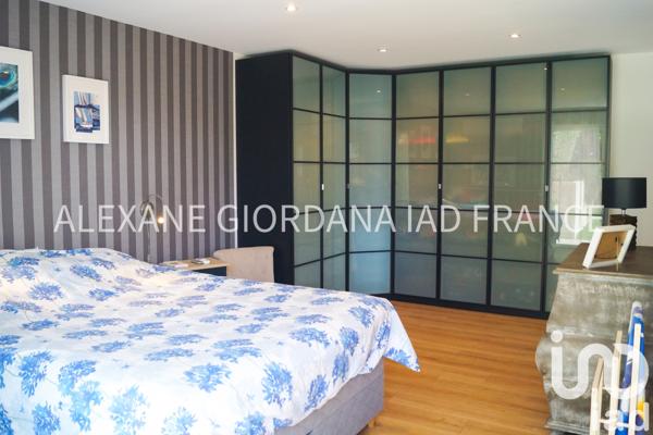 Maison à vendre 7 pièces 195 m² Sainte-Maxime