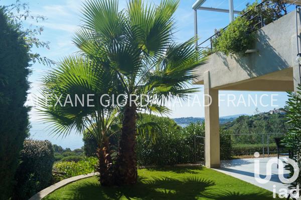 Maison à vendre 7 pièces 195 m² Sainte-Maxime