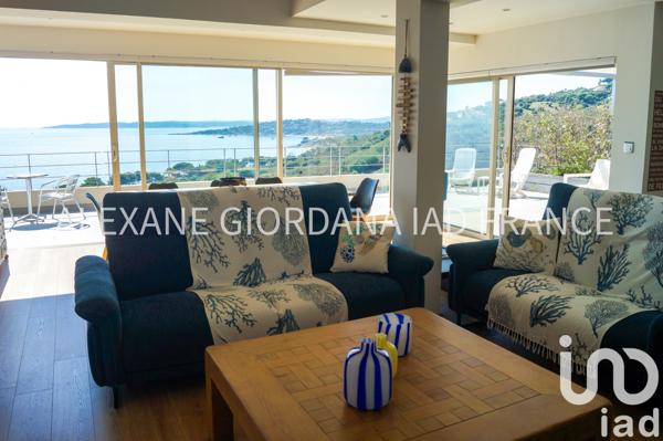 Maison à vendre 7 pièces 195 m² Sainte-Maxime