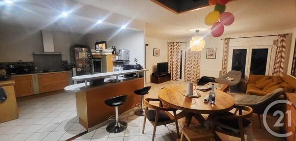 Maison à vendre  9 pièces - 183,50 m2 DOMERAT - 03