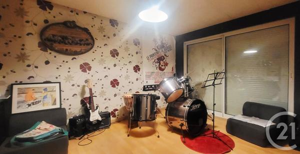 Maison à vendre  9 pièces - 183,50 m2 DOMERAT - 03