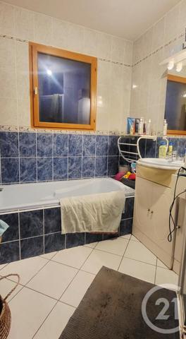 Maison à vendre  9 pièces - 183,50 m2 DOMERAT - 03