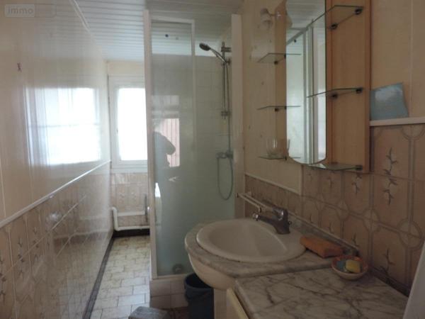 Maison à vendre à Belle-Isle-en-Terre dans les Côtes-d'Armor (22810), ref : 22069-1898