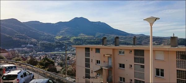 DIGNE-LES-BAINS (04000) APPARTEMENT T2 de 60m² avec balcon/terrasse et cave