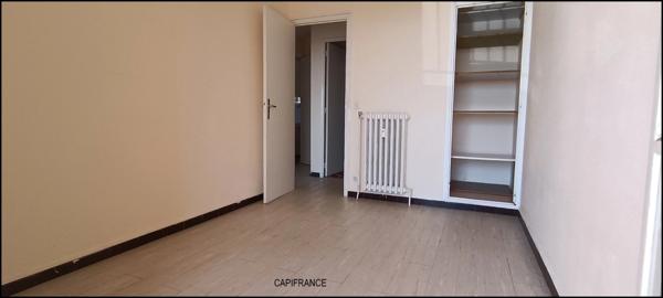 DIGNE-LES-BAINS (04000) APPARTEMENT T2 de 60m² avec balcon/terrasse et cave