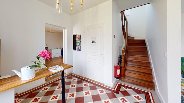 MAISON DE CHARME 4 CHAMBRES NEUVILLE DE POITOU