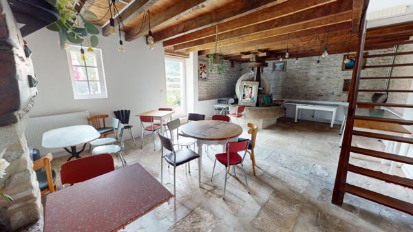 MAISON DE CHARME 4 CHAMBRES NEUVILLE DE POITOU