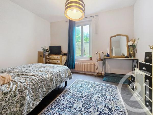 Immeuble à vendre  141 m 2   TROYES  - 10