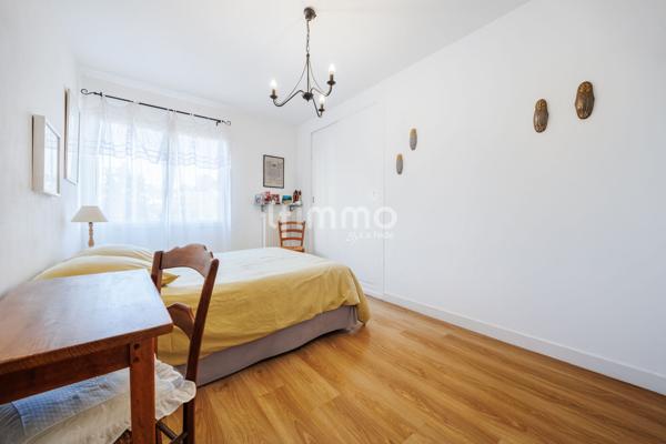 Saint Jean du désert/Beaumont - T3 61 m2 - Balcon