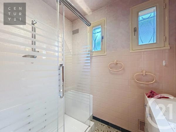 Maison à vendre  5 pièces - 90,20 m 2   ST JULIEN LES VILLAS  - 10