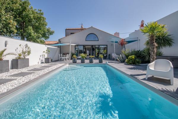 Vente Maison d'architecte Les Sables-d'Olonne 6 Pièces 202.46 m²