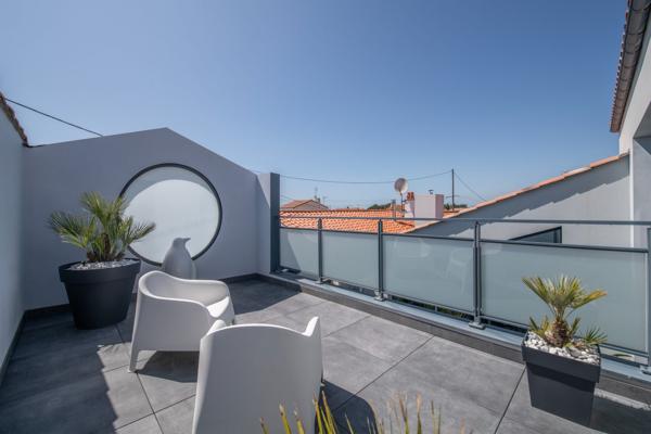 Vente Maison d'architecte Les Sables-d'Olonne 6 Pièces 202.46 m²