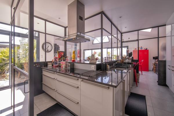 Vente Maison d'architecte Les Sables-d'Olonne 6 Pièces 202.46 m²