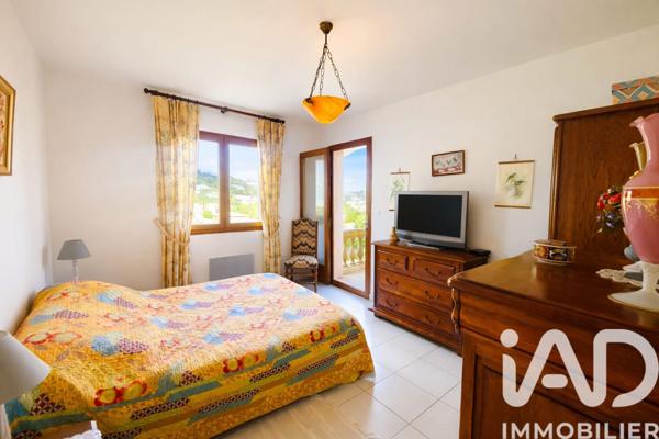 Maison à vendre 4 pièces 111 m² Roquebrune-sur-Argens