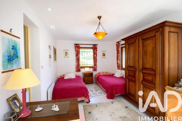 Maison à vendre 4 pièces 111 m² Roquebrune-sur-Argens