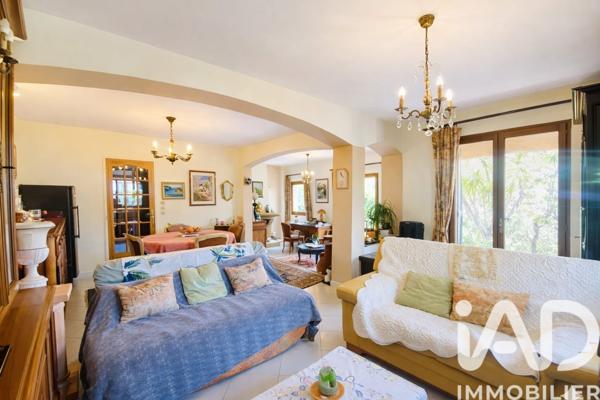 Maison à vendre 4 pièces 111 m² Roquebrune-sur-Argens