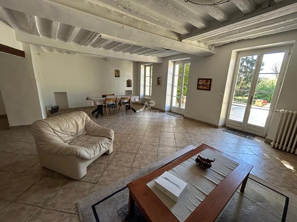 Maison Triel Sur Seine 8 pièce(s) 237 m2 €749 000 ** - Référence 1097