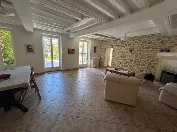 Maison Triel Sur Seine 8 pièce(s) 237 m2 €749 000 ** - Référence 1097