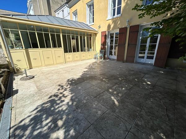 Maison Triel Sur Seine 8 pièce(s) 237 m2 €749 000 ** - Référence 1097