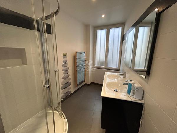 Maison Triel Sur Seine 8 pièce(s) 237 m2 €749 000 ** - Référence 1097