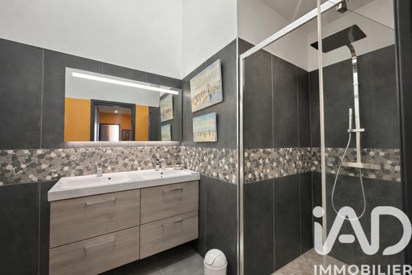 Appartement à vendre 4 pièces 78 m² Sanary-sur-Mer