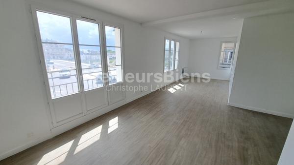 Appartement T4, centre ville, balcon