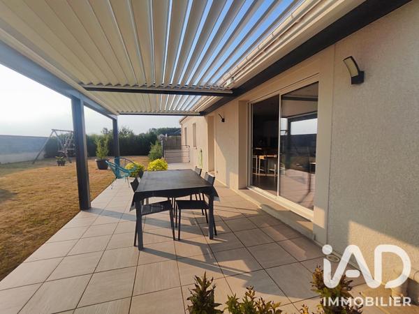 Maison à vendre 6 pièces 114 m² Saint-Étienne-au-Temple