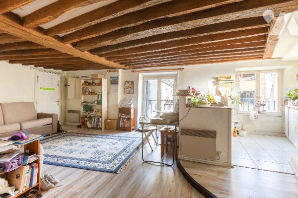 PARIS 2EME - VIVIENNE-GAILLON-  STUDIO 30 M² DERNIER ETAGE