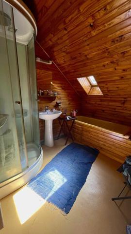 Immeuble à vendre    3 pièces •  Terrasson-Lavilledieu