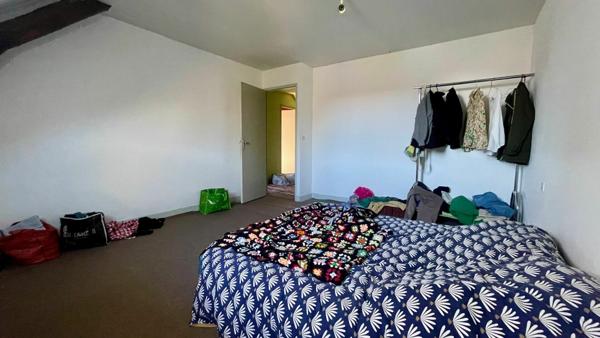 Immeuble à vendre    3 pièces •  Terrasson-Lavilledieu