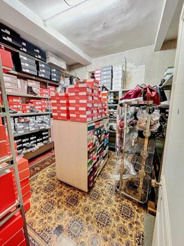 Immeuble à vendre    3 pièces •  Terrasson-Lavilledieu