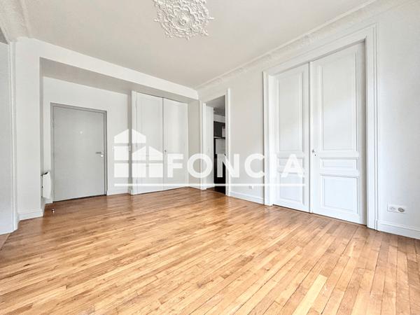 Location Studio 56.3 m² - Metz 57000