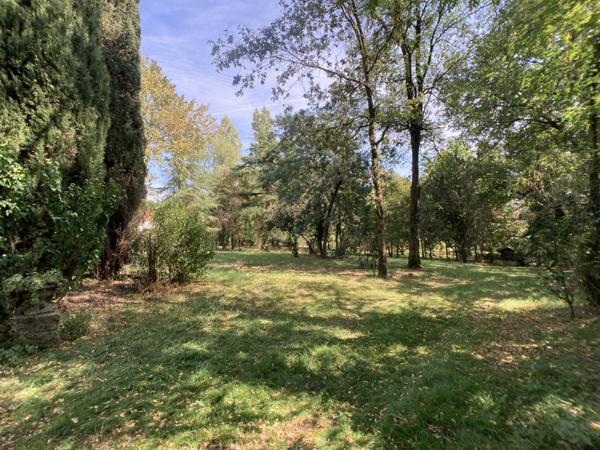 Maison 5 chambres idéalement située