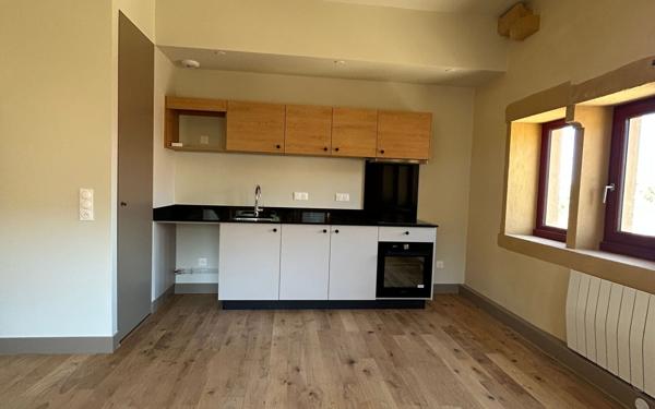 Appartement à louer    2 pièces • 48,80 m2 Metz