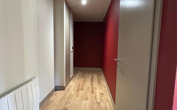 Appartement à louer    2 pièces • 48,80 m2 Metz