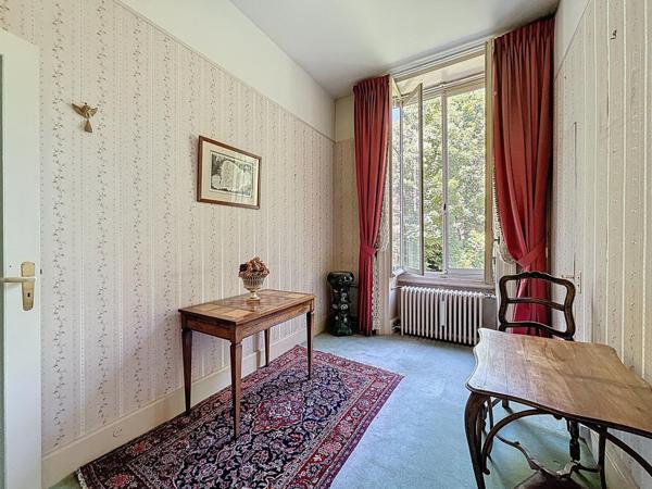 Meudon (92190) - Appartement de standing, 189m², 2 terrasses de 17 et 31m², grand jardin