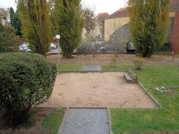 APPARTEMENT T2 A LOUER A ROANNE - CENTRE VILLE