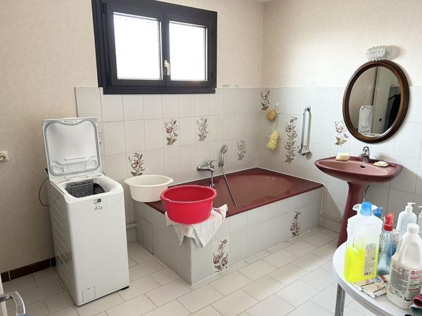Maison - MONTROND LES BAINS