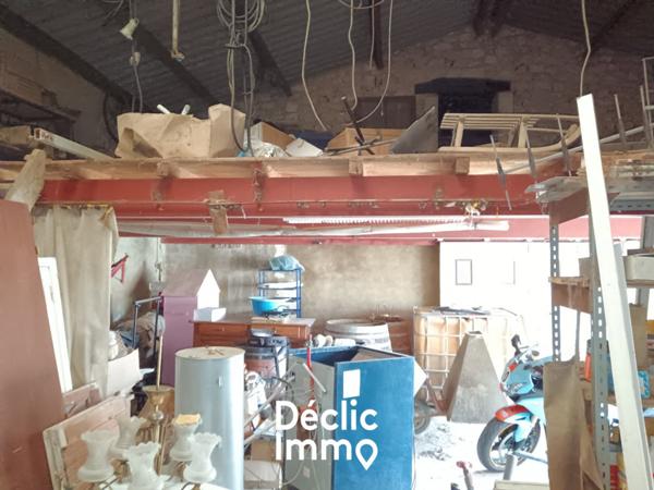 Vente grange Brizambourg, 175m² 125m² 3 pièces 29 500€ Page /fr/detail.htm