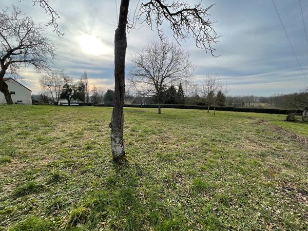 Achat terrain près de GRAY - 1984 m² - 36 000 €