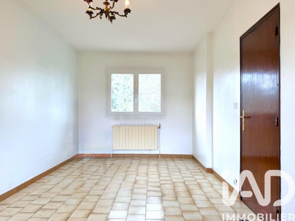 Maison à vendre 5 pièces 140 m² Meyrargues